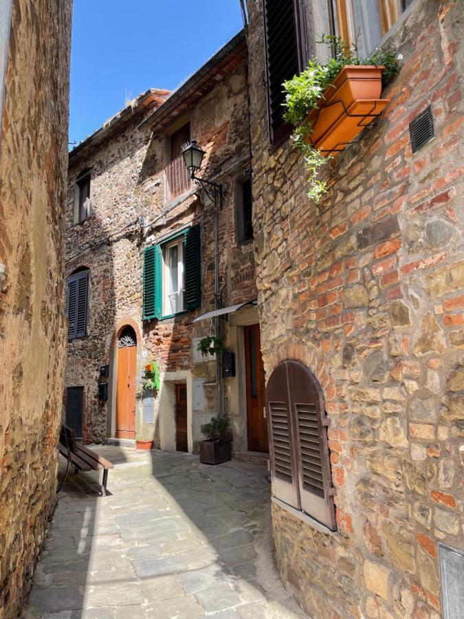 فيلا La Casa In Castello Ambra المظهر الخارجي الصورة